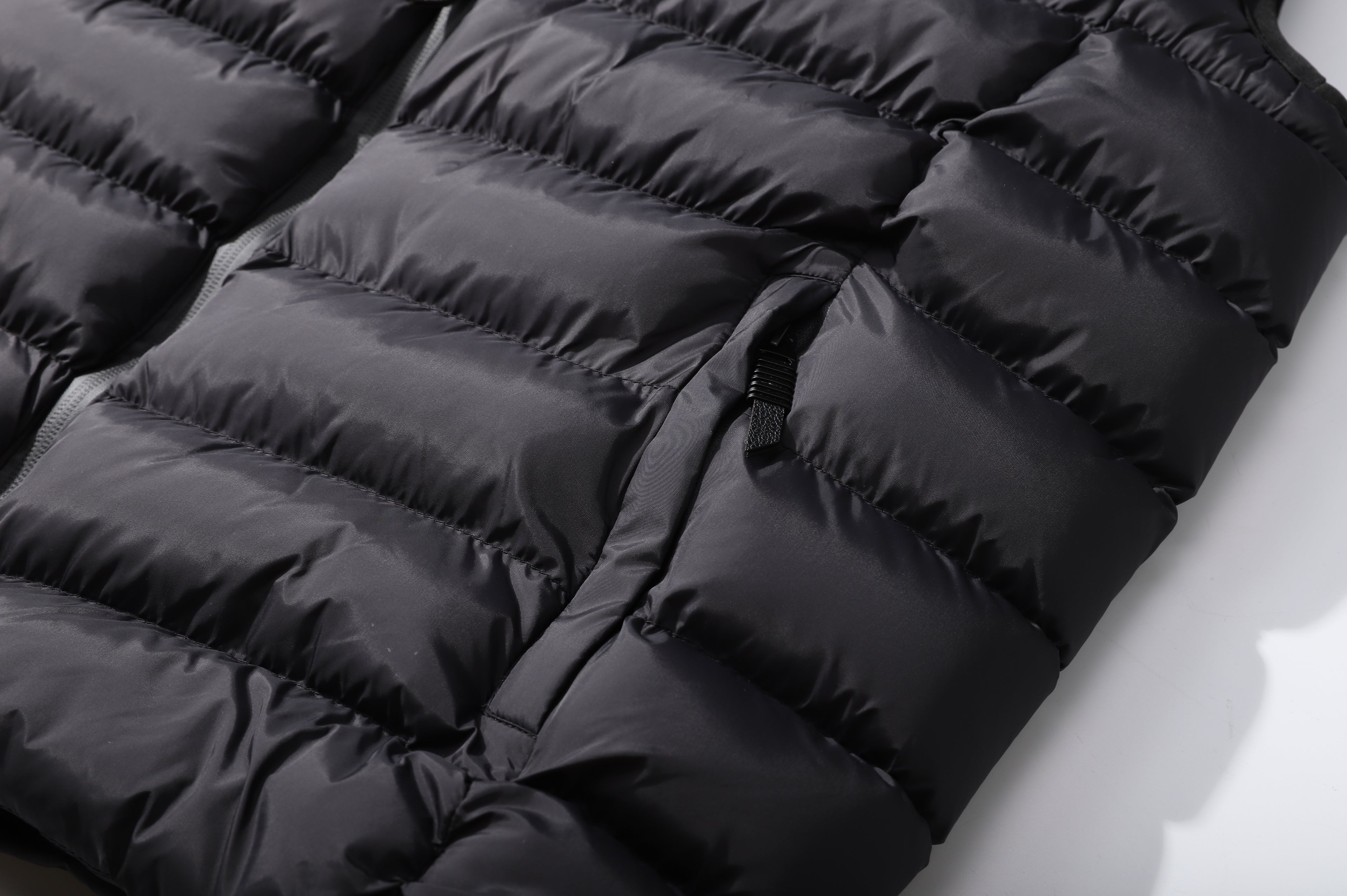 Women's Classic 5 Zones Hooded Vest - Detachable